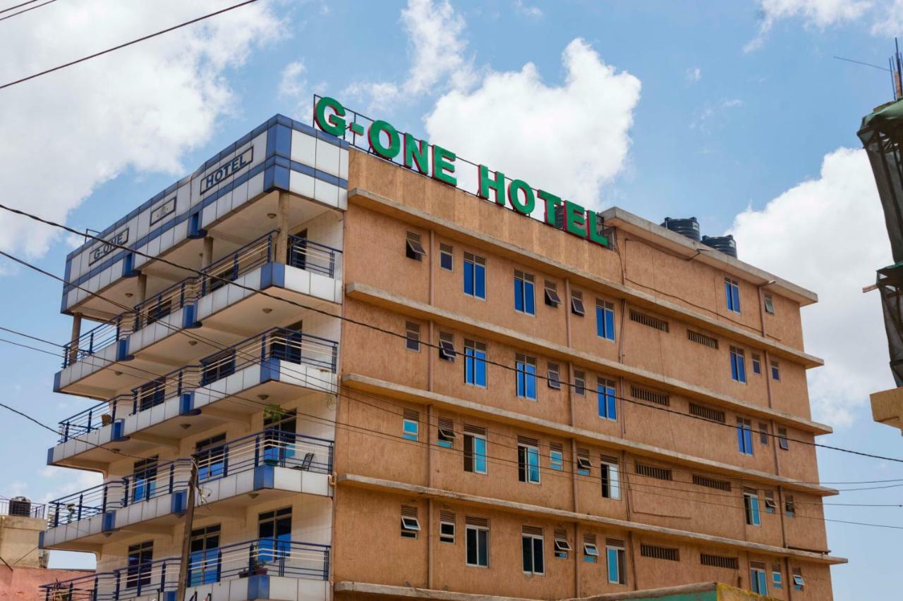 G-One Hotel Kampala Exterior foto